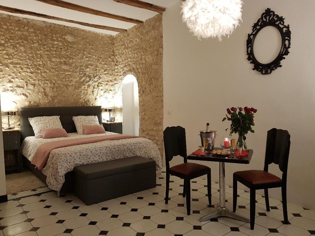 Bed and Breakfast Le Grand Coudreau Nazelles-Negron Exterior foto